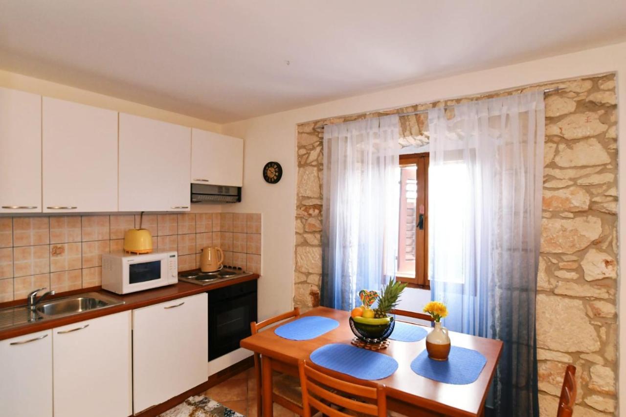 Freya'S Apartments Медулин Экстерьер фото