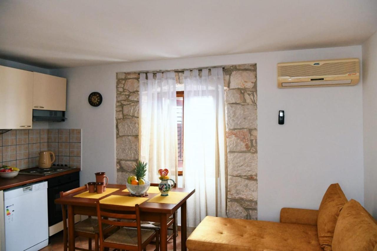 Freya'S Apartments Медулин Экстерьер фото