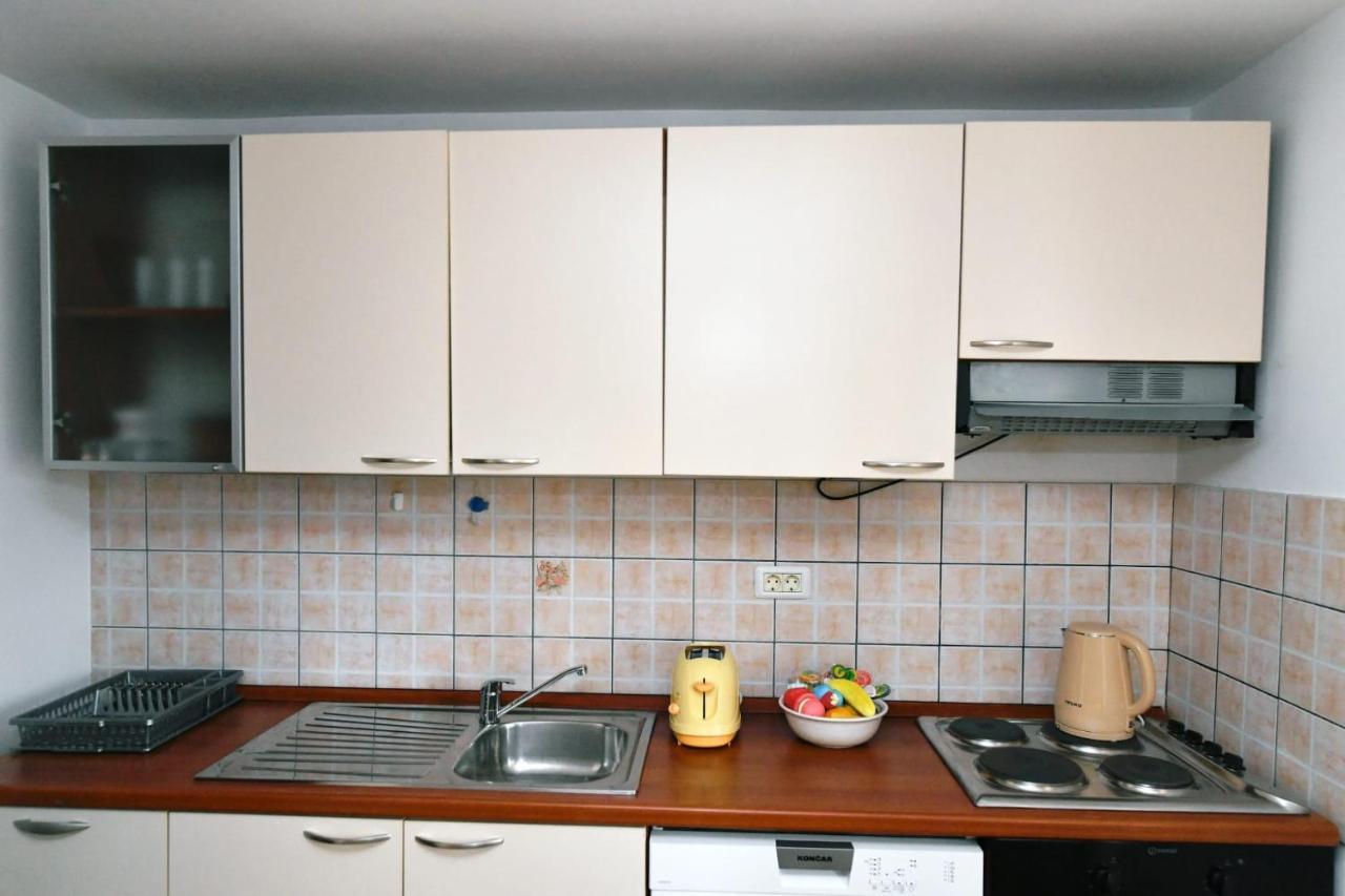 Freya'S Apartments Медулин Экстерьер фото